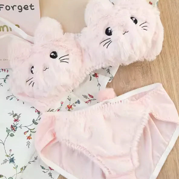 Nuvo™ Cozy Plushie Set